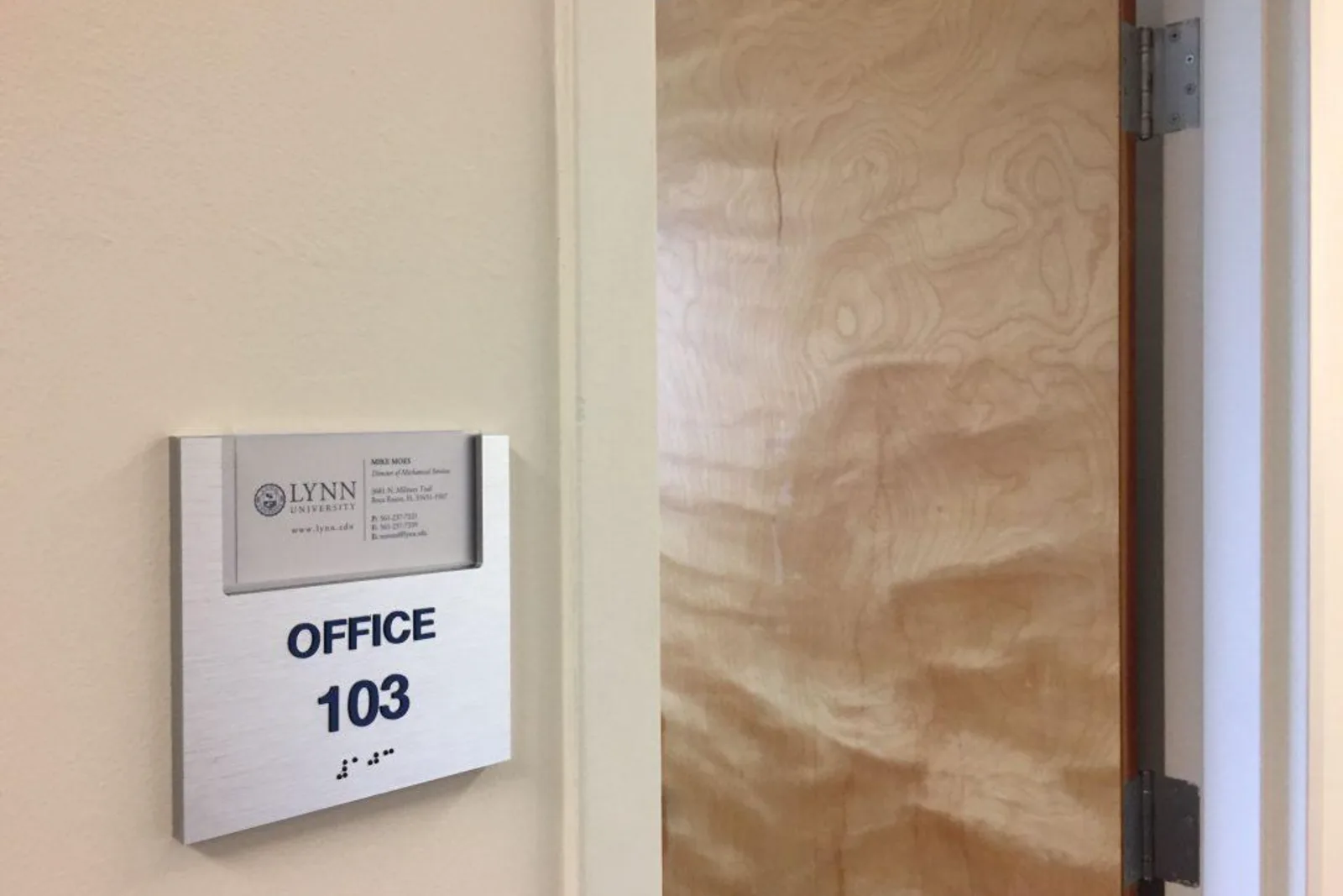 Window Room ID Sign
