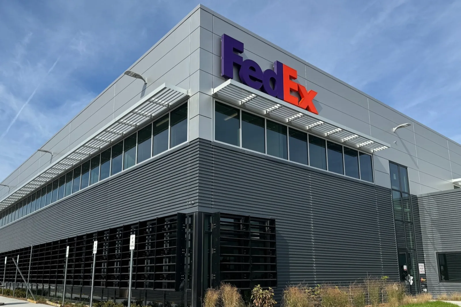 FedEx exterior building sign installation by Pacific Sign Systems