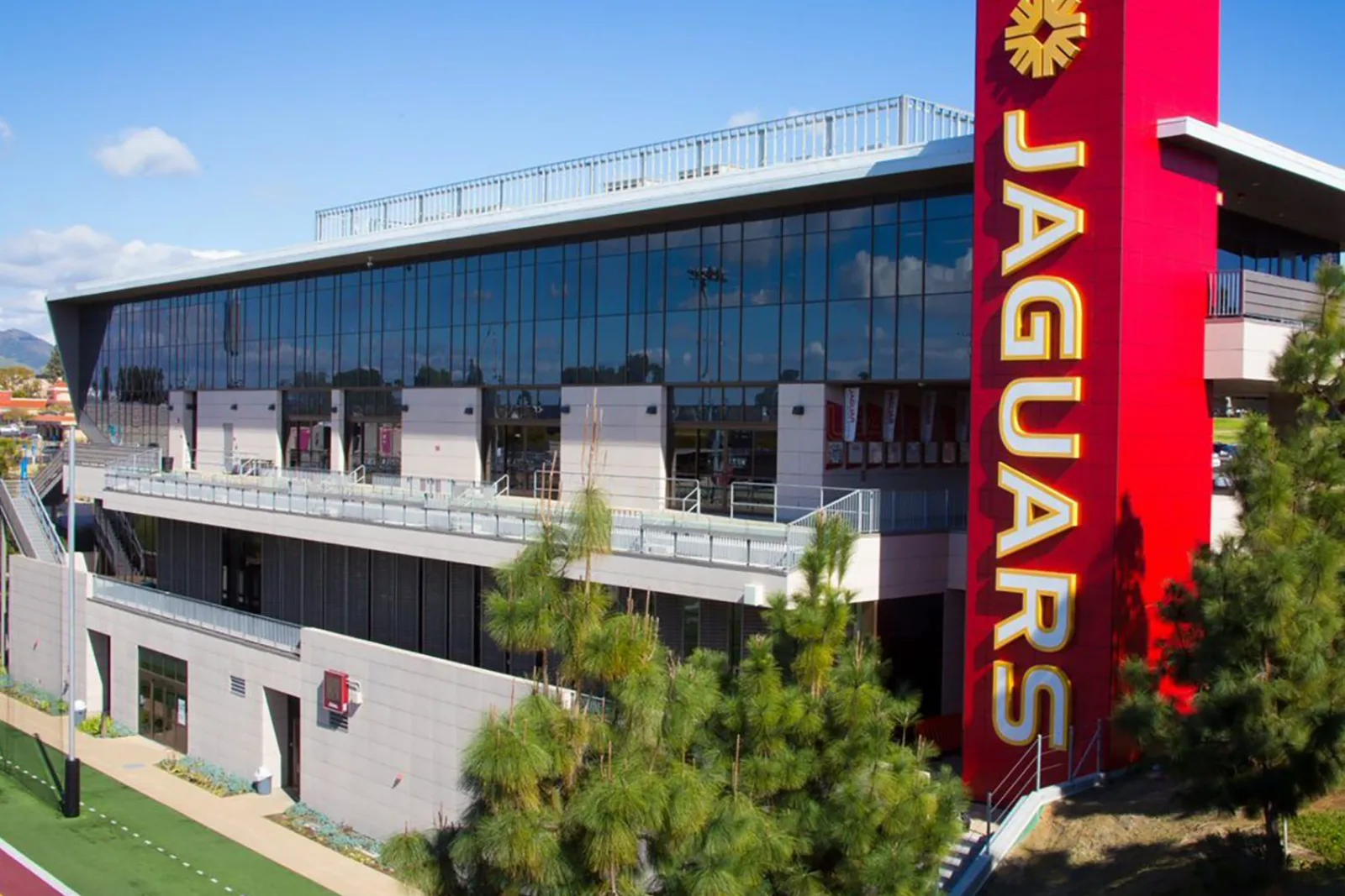 Southwestern College campus exterior signage installation